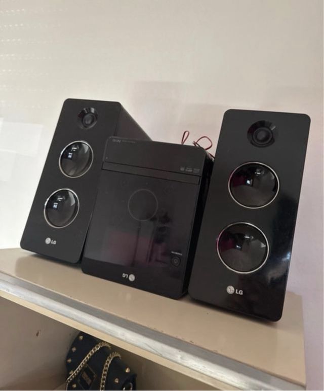 Stereo LG nero - impianto audio