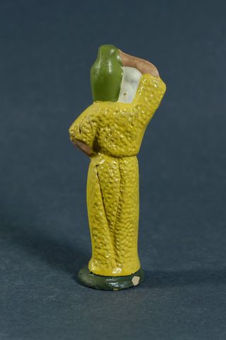FIGURA DE AGUADOR EN BARRO, PARA BELÉN. 8,5 CM.