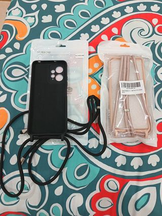 Funda móvil con cordón