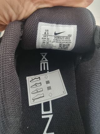 T40 Nike Metcon 8 Negras