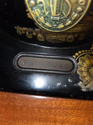 Máquina de coser Singer 15-0042