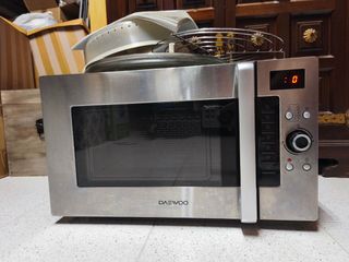 Microondas Horno de convección 2 en 1 Daewoo