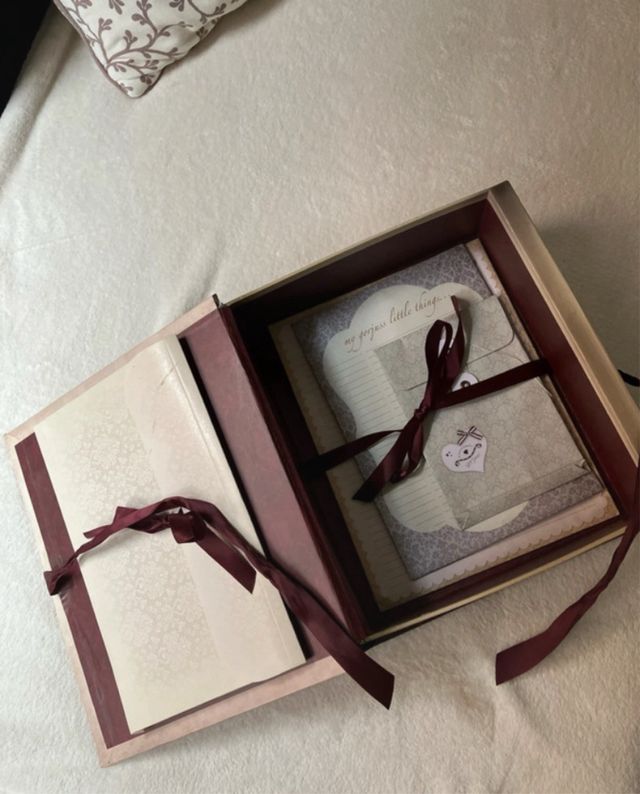 Caja Gorjuss - Libro Decorativo