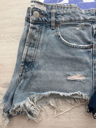 2 Shorts ZARA vaquero y azul Chica Talla S nuevo