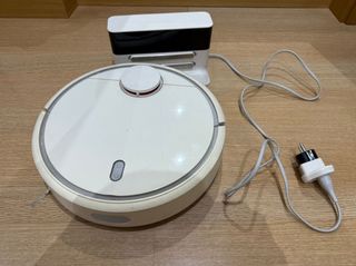 Aspirador Xiaomi 1ª Gen. + repuestos