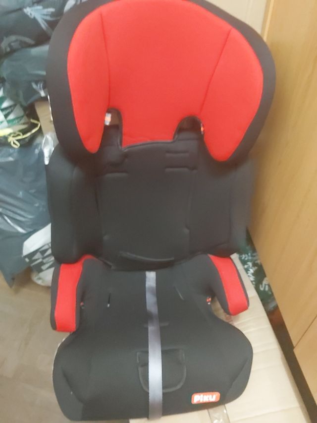 Silla coche niño 1-2-3..ROJA Y NEGRA....