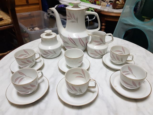 Juego café antiguo de porcelana COMPLETO