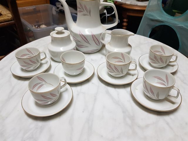 Juego café antiguo de porcelana COMPLETO