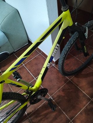 Bicicleta Montana - Amarillo