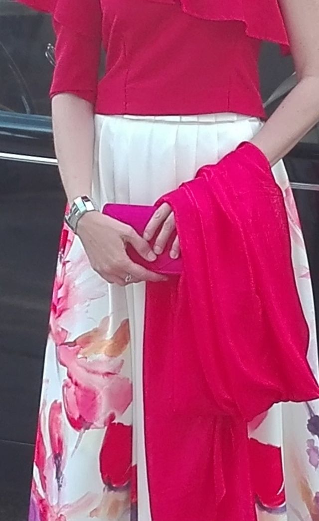 Bolso clutch fiesta rojo & foulard