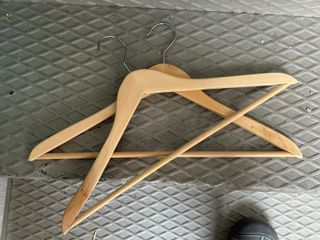 Perchas madera - Ropa adulto