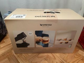 Cafetera Nespresso Vertuo BlacK.  OFERTA 