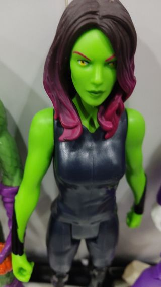 4 Figuras Marvel DC grandes LOTE 4