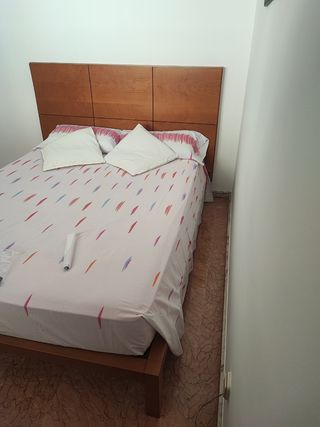 Cama matrimonio 150x200 cm marrón