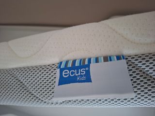 Cama infantil y colchón 70x140 cm