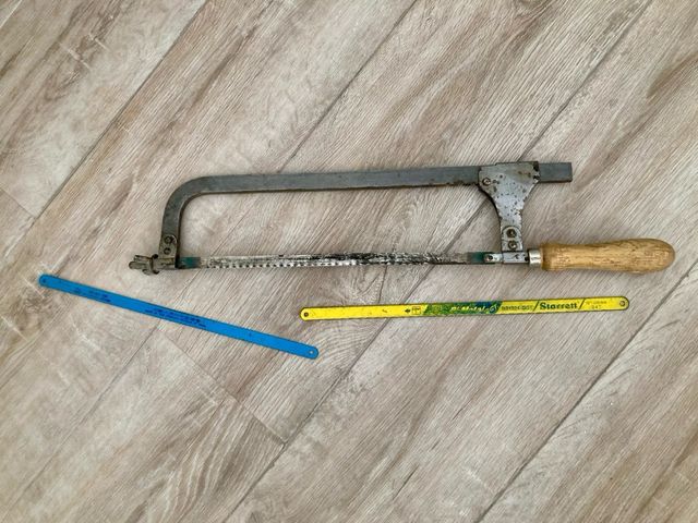 Sierra de metales antigua