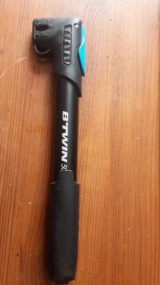 Bomba Btwin 500 - Bicicleta