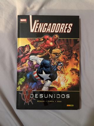 Vengadores Desunidos-Marvel Deluxe