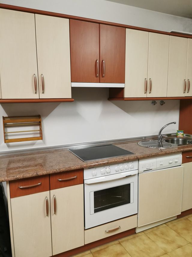 Cocina: Muebles y Electrodomésticos