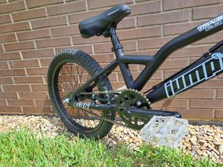 Bicicleta BMX impecable ideal para saltos y trucos
