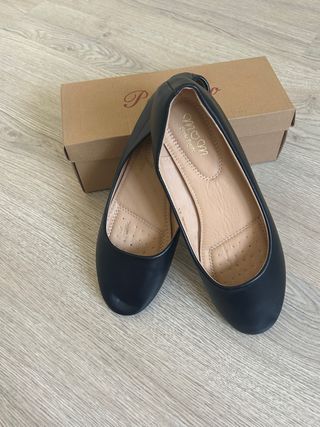Zapatillas negras planas