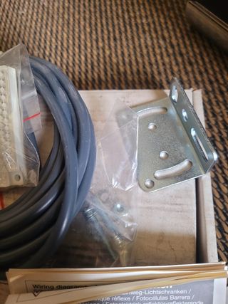 Sensor fotoeléctrico PC80