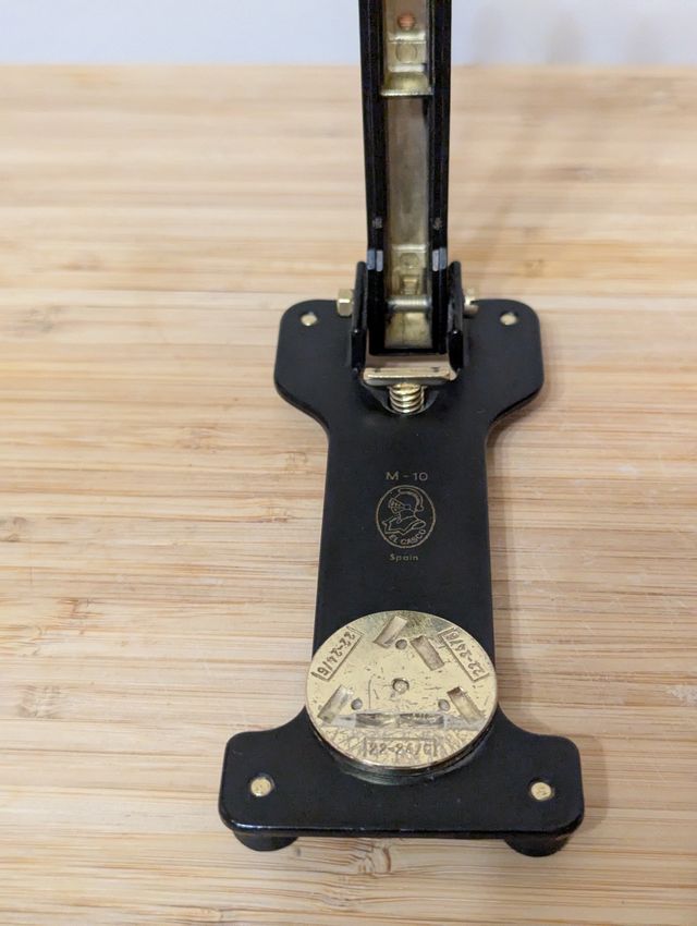 Grapadora vintage El Casco m10