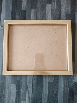 Cornice dorata 26x21 cm