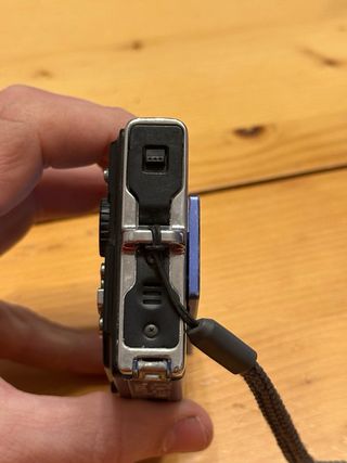 Olympus Stylus 1050 SW Cámara compacta resistente