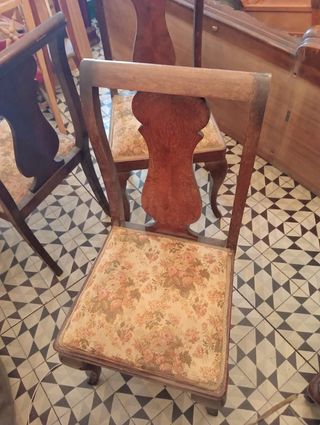 Sillas de madera antiguas (3)