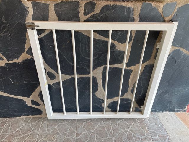 Puertas y marco de  hierro