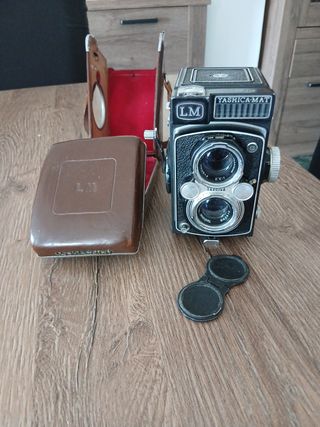 YASHICA-MAT LM Cámara TLR