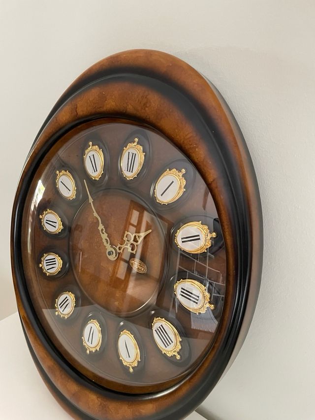 Reloj Pared Isabelino