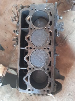 Bloque motor Seat 124 1430