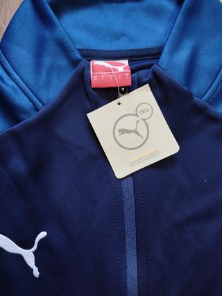 Chándal Puma azul talla L
Completamente nuevo.