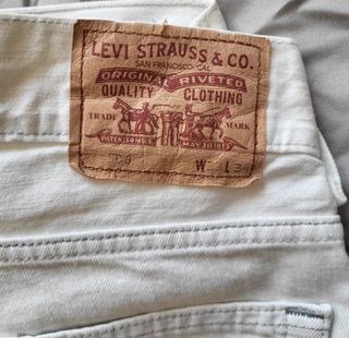 6 pantalones Levis, Tommy, Polo, Liberto