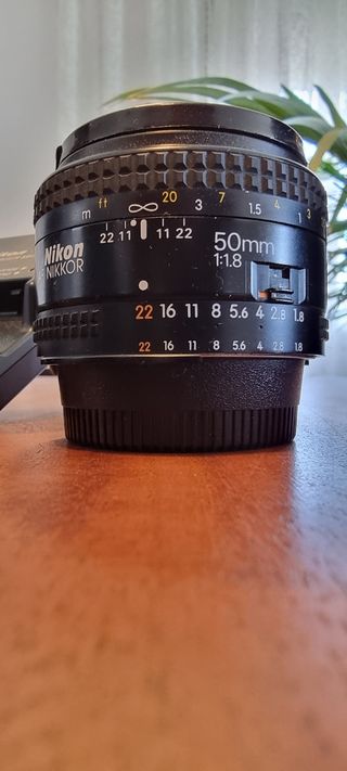 Nikon D3100 + 3 objetivos