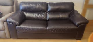 Sofá Natuzzi 3 plazas piel marrón, muy cómodo