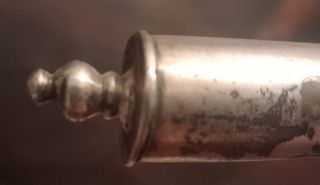 Antiguo crucifijo de mesa de plata