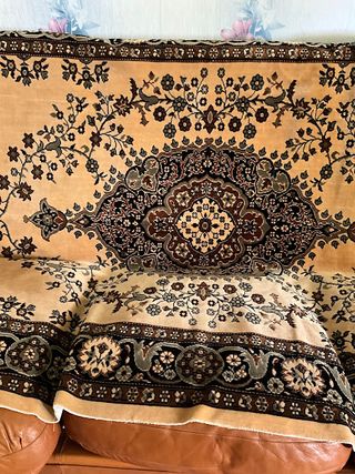 Tappeto Beige e Marrone 135x194 cm