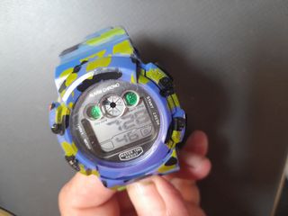 Orologio sportivo blu e giallo - Water resist 10m