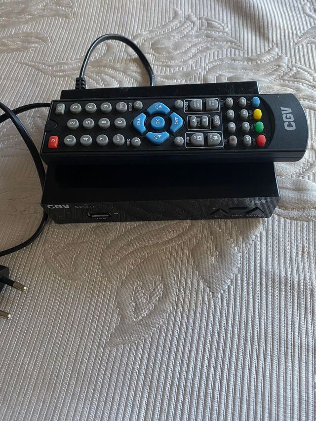 Decodificador TDT + mando