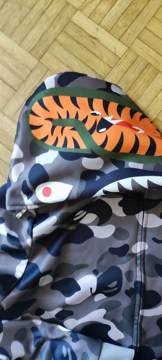 Felpa Shark tipo la Bape mimetica