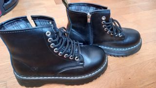 Botines negros plataforma mujer