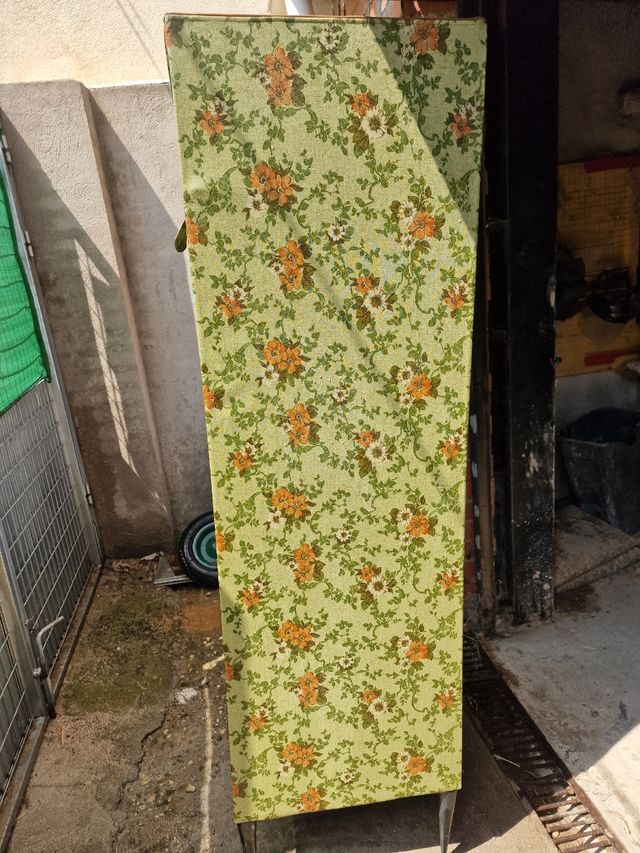 Armario ropero vintage floral