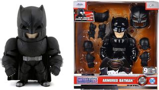 Figura Batman blindado (15cm)