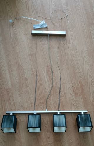 Lámpara techo 4 luces altura ajustable. Moderna