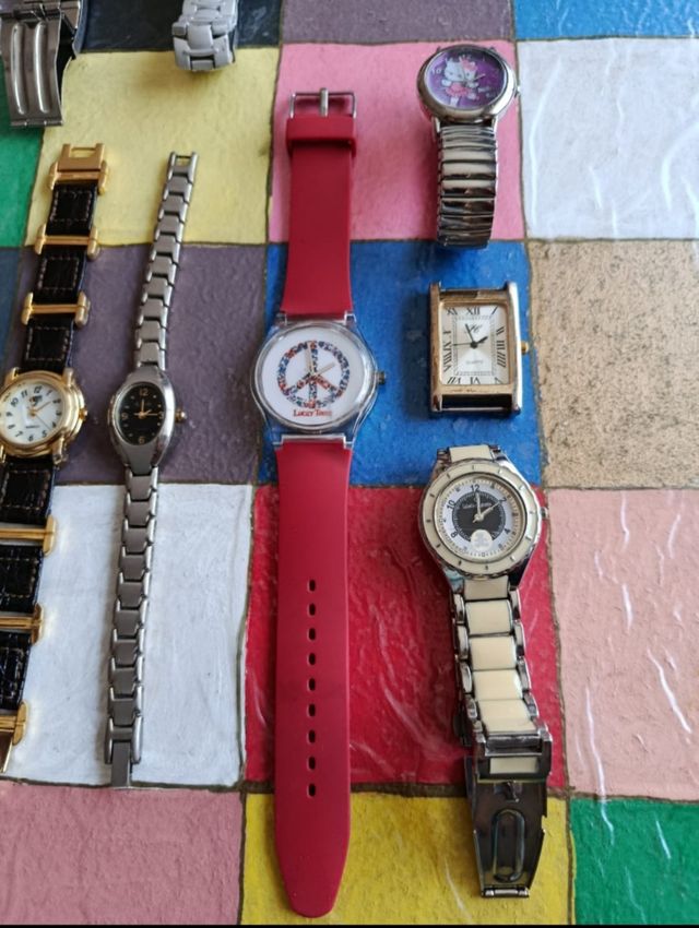 LOTE 12 RELOJES