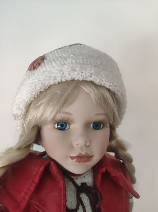 Muñeca porcelana 42cm - Niña