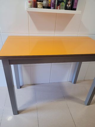 Mesa extensible cocina - naranja gris